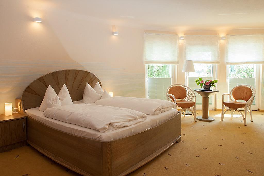 Hotel Zum Strandlaufer Ahrenshoop Room photo